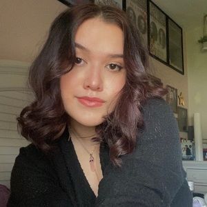 Meet your Posher, Brianna